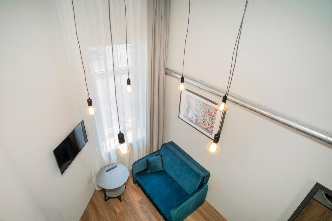 Teeny Tiny Lofts In Center Kaunas Exterior photo
